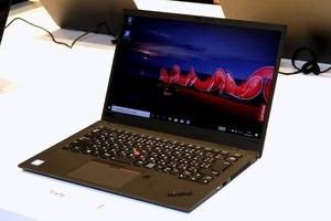 新ThinkPad X1 Carbon・Yogaの実機をチェック - レノボ発表会から