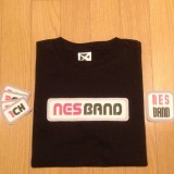 NES BANDのTシャツ