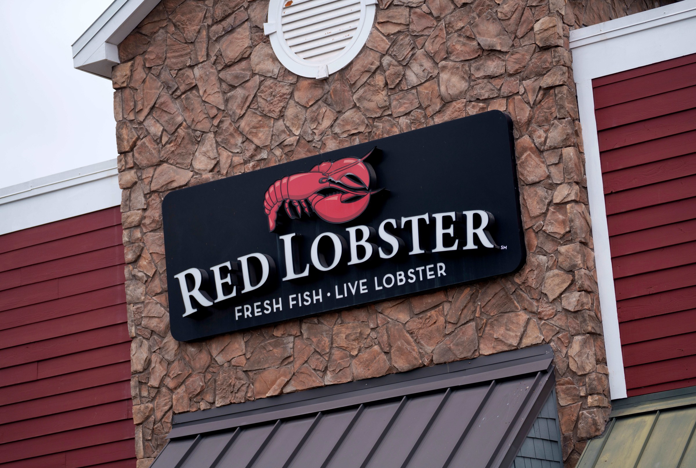 Red Lobster’s mistakes go beyond endless shrimp