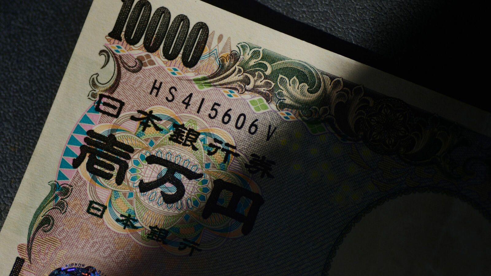 日本人はますます貧乏になる…｢経済より命｣という情緒的なコロナ対策に日本経済は潰される ｢50年ぶりの円安｣が意味するもの