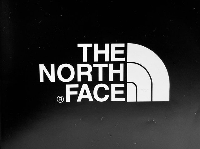 【ほぼ半額】THE NORTH FACEの大ヒット箱型リュックが2万700円 → 1万2221円！ Amazonタイムセールの日替わり目玉商品45選