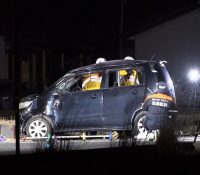 【茨城】定員超え7人乗った軽自動車が横転する単独事故で高校生死亡