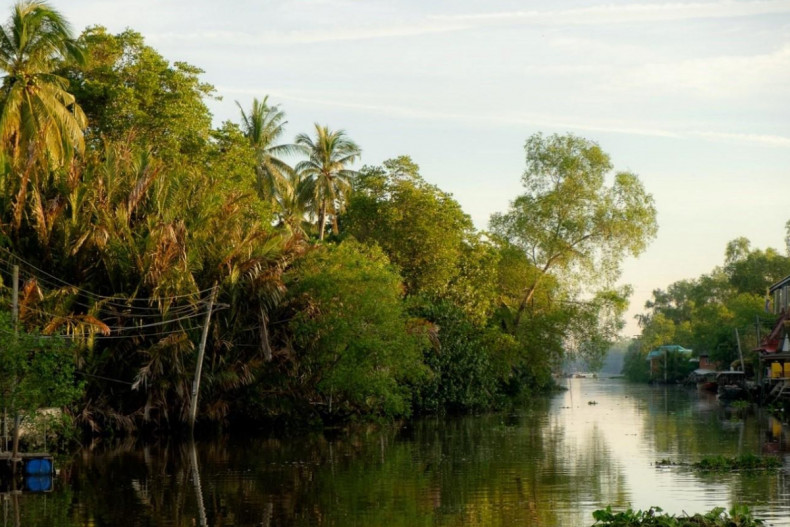 Take a trip to Samut Songkhram with Siam Society