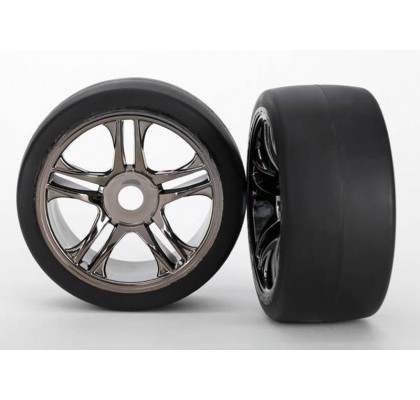 Slick Tires S1 Soft on Black-Chrome Rear Wheel (2)