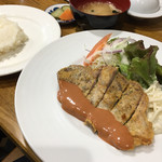 dining room GOO - 日替りランチ✳︎今日は三元豚のピカタ