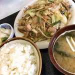 第一食堂 - 料理写真:肉野菜炒め定食