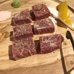 炭火焼肉 吟の牛 - シャトーブリアン バラし