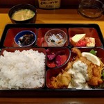 Hassaku - 鶏ももから揚げ弁当（750円）