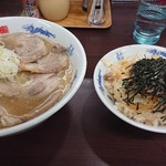 Tohryu - とんこつチャーシュー麺とミニチャーシュー丼