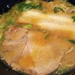 Kappa Ramen Honpo Tenri Ten - 半チャンセットの河童ラーメン