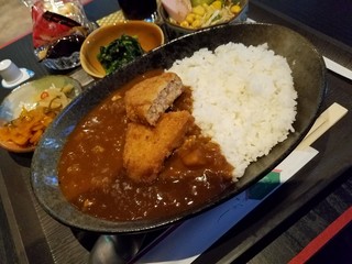 Dining Bar En - しっかり煮込まれてて美味しいカレー