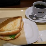 DOUTOR COFFEE SHOP Jr Kurashiki Eki Ten - 