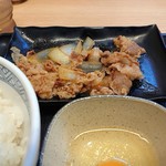 Yoshinoya Ichirokugosen Isoko Maruyama Ten - 2019年4月　肉が(^^;