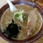 寳龍 - 醤油ラーメン 700円