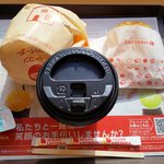 Lotteria Hiroshima Motodori Ten - 具率チキントマトバーガーセット全景