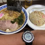 生駒軒 - ランチ ラーメン&半チャン