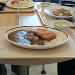 Oita Daigaku Cafe Teria Shokudo - お皿を　お盆の大きさと　比較してくださいネ　とっても大きいんです