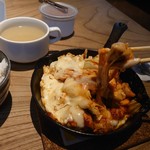 Cheese Dak-galbi & Kuppa Pusan Ajime Ningyocho - チーズタッカルビ￥980(19-08)