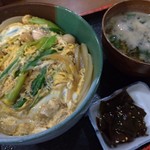 味希亭 - 料理写真:親子丼、660円