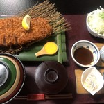 みのる - ロースとんかつ定食