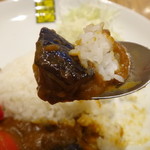 Curry Kurabu Ruu Shimizudera Ninenzaka Ten - 私的には可もなく不可も無く、美味しいカレーでした。お肉も野菜 （満願寺唐辛子） も一杯。