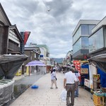 駅長さんも太鼓判 朝市みやげ処 - 