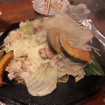 赤鶏の溶岩焼わっ - 