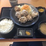 Yaita Kita Parking Nobori Sen Keishoku Food Court - 大盛唐揚げ定食