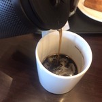 タリーズコーヒー - 注ぎます