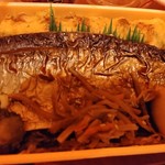 Uogashi Sozai Sen Sendai Esuparu Ten - 焼き魚弁当(サバ)