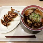 Kouraku En Odawara Dainashiti Ten - 中華そば＋餃子「極」