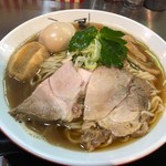 津軽煮干中華蕎麦 サムライブギー - 津軽煮干し中華そば (味玉トッピング大盛り 850円)