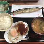 大衆食堂 半田屋 - 