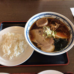 びいどろ - しょうゆラーメンと皿のママ(ライス)