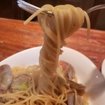 Liel - よく考えたらパスタをホークでねじるのはごく普通の行為w