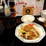 青山ふーちん - 中華風ソース焼きそば580円。