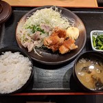 Tengu Sakaba Shinjuku Yubinkyokumae Ten - 日替わりランチ（650円）④豚肉の旨塩炒め＆鶏のから揚げおろしソース