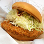 Mos Burger Kofu Ekimae Ten - ...期間限定バーガー「ジャンボメンチ（360円）」、至って普通のメンチカツだが揚げたて提供だから美味しい☆彡