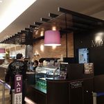 MOA cafe Tokyo Interia Kagu Osaka Honten - 