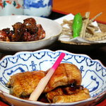 Shochiku - かば焼き、きも焼き、骨せんべい