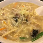 Kafu - 野菜たっぷりラーメン（700円）