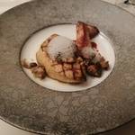 Restaurant Chambord - 合鴨のフォワグラのグリエ セップ茸のソテー添え ザクロ風味のジュ