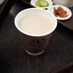 韓国料理 ミス コリア - 生ビール ￥５００－