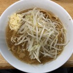 Ramen Jiro Kannana Shinshin Daita Ten - ラーメン 780円　麺半分・ヤサイ少な目にんにくで