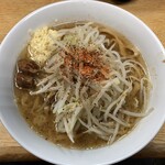 Ramen Jiro Kannana Shinshin Daita Ten - ラーメン 780円　麺半分・ヤサイ少な目にんにくで