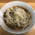 Ramen Jiro Kannana Shinshin Daita Ten - ラーメン 780円　麺半分・ヤサイ少な目にんにくで