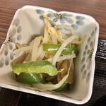 てるてる食堂 - 昼の部　　定食に付いてくる小鉢