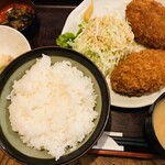 Omura - メンチカツ定食