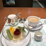 Shiseido Parlor Nihonbashi Ten - ケーキセット¥1265【プリンとコーヒー】