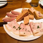 Meat Deli Nikurausu - 